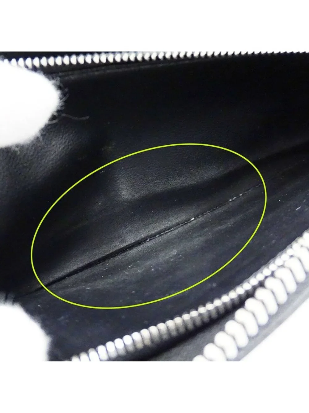 Louis Vuitton Wallet Taiga Zippy Dragonne Ardoise Black L-shaped Zipper Large